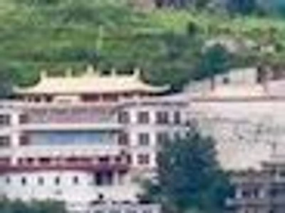 Tashi Menri Monastery